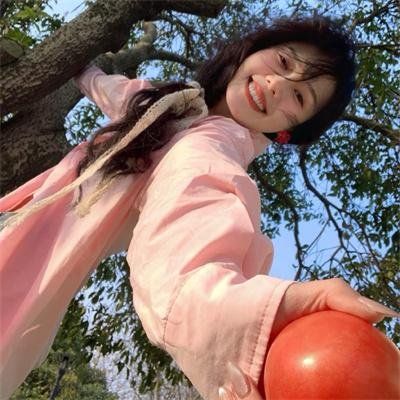 花火酱总是迟到海报