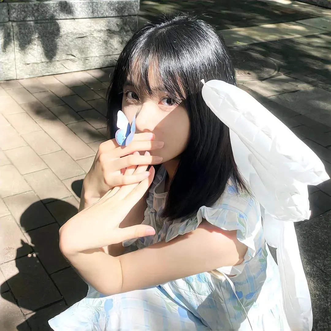 盛夏晚晴天海报
