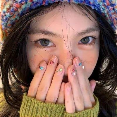 笼子在寻找小鸟海报